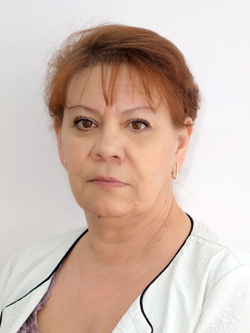 Андреева Оксана Юрьевна.